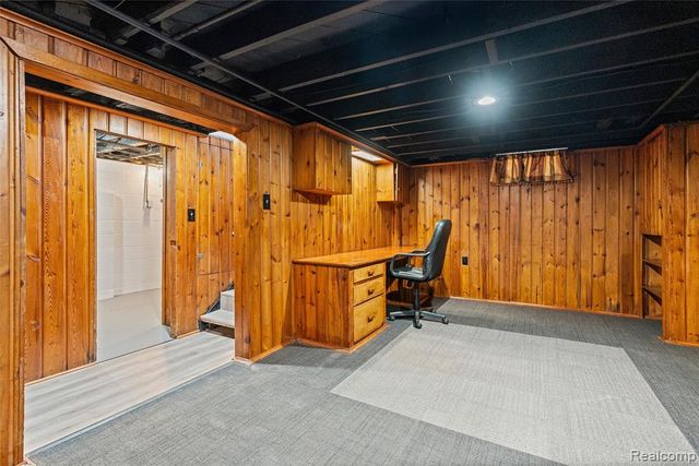 506 W Marengo Avenue, Flint, MI 48505