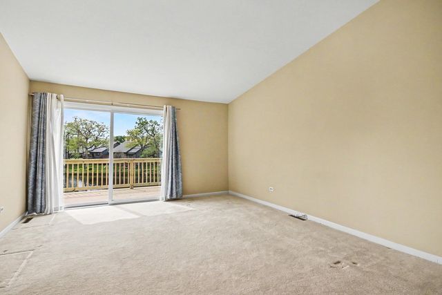 53 Village Woods Drive, Crete, IL 60417