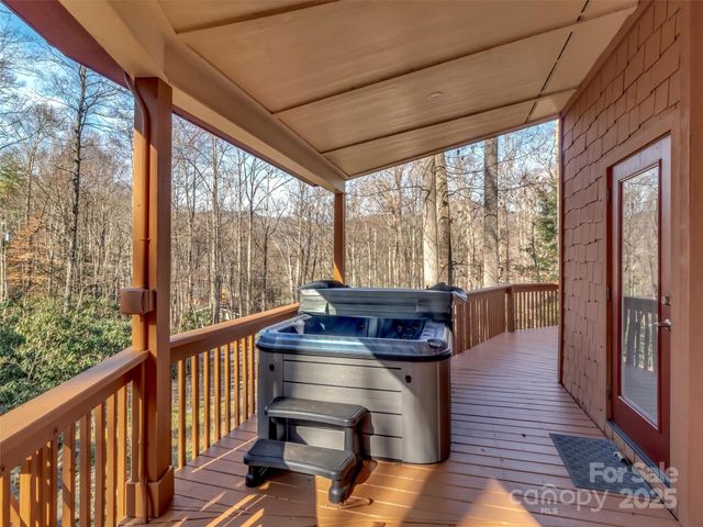 640 Timberline Drive, Maggie Valley, NC 28751