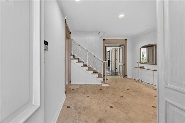 2835 Verona Road, Mission Hills, KS 66208