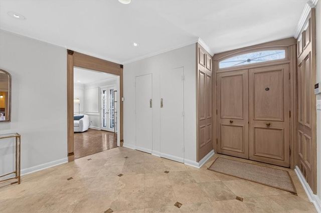 2835 Verona Road, Mission Hills, KS 66208