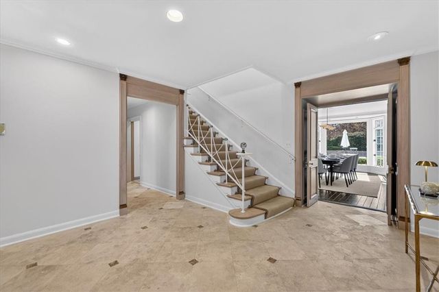 2835 Verona Road, Mission Hills, KS 66208