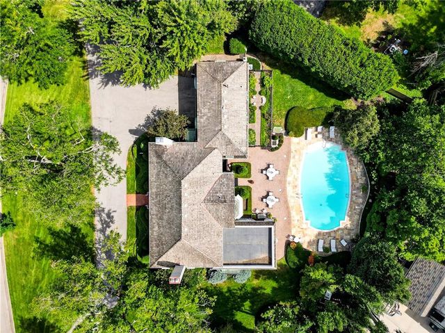 2835 Verona Road, Mission Hills, KS 66208