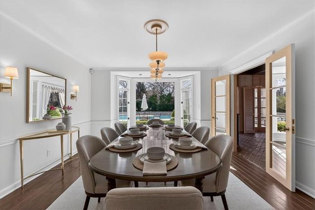 2835 Verona Road, Mission Hills, KS 66208