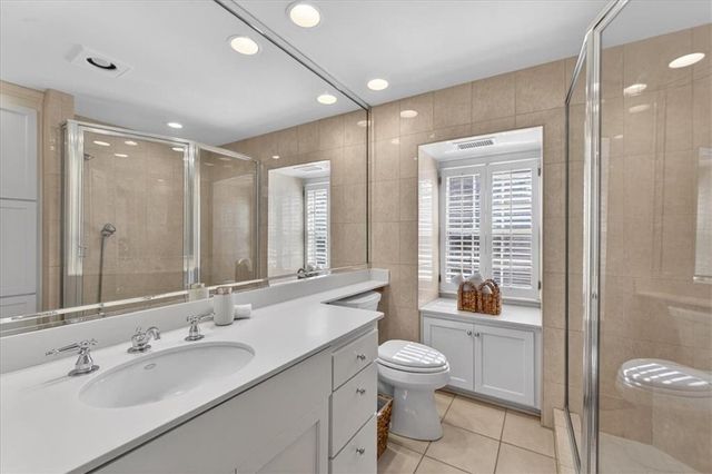 2835 Verona Road, Mission Hills, KS 66208