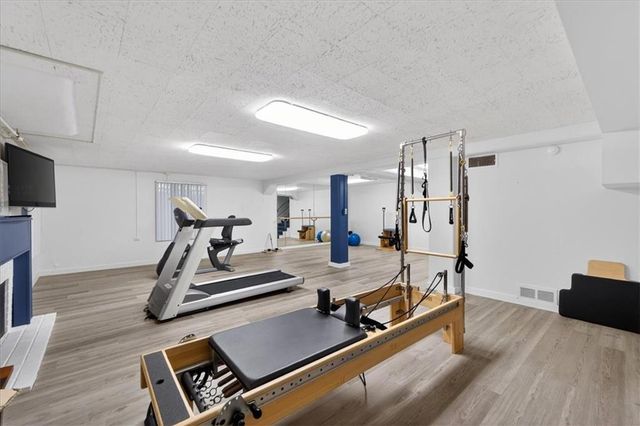 2835 Verona Road, Mission Hills, KS 66208