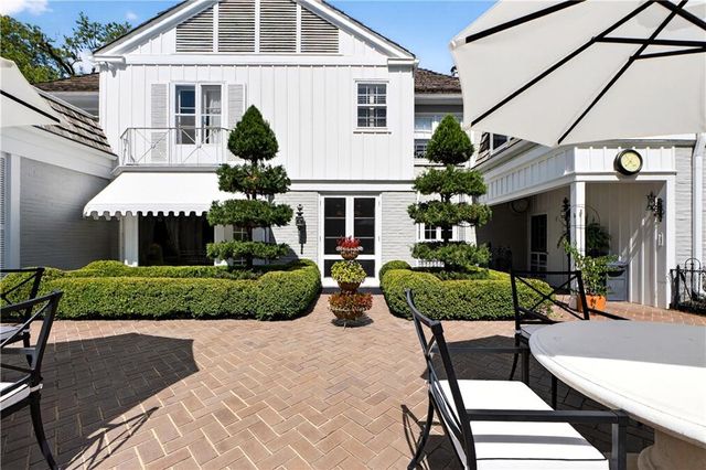 2835 Verona Road, Mission Hills, KS 66208