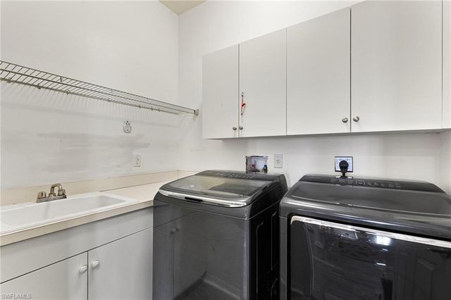 21552 Baccarat LN 201, Estero, FL 33928