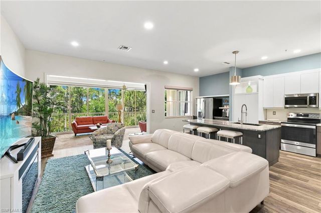 21552 Baccarat LN 201, Estero, FL 33928