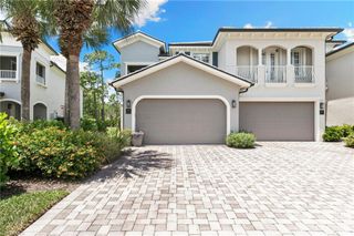 21552 Baccarat LN 201, Estero, FL 33928