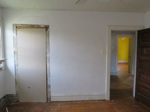 810 Howard St, Monongahela City, PA 15063