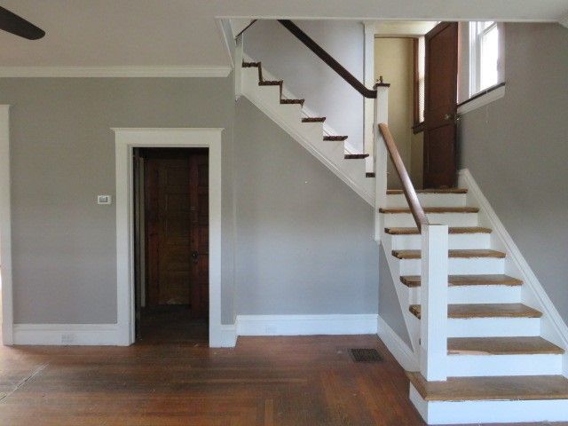 810 Howard St, Monongahela City, PA 15063