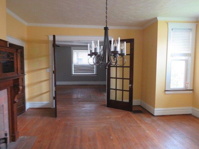 810 Howard St, Monongahela City, PA 15063