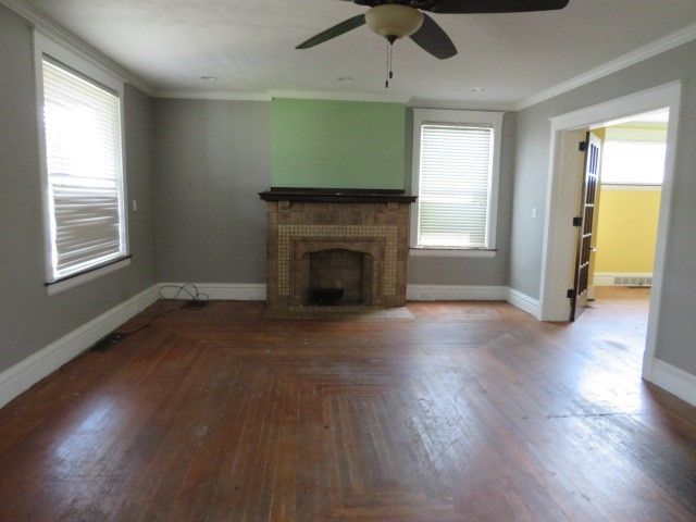 810 Howard St, Monongahela City, PA 15063