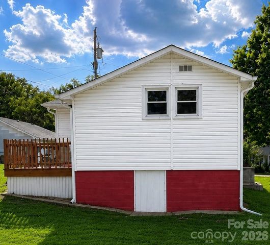 900 Alma Avenue, Kannapolis, NC 28081