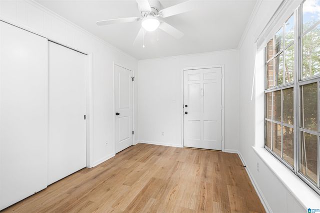 2061 Montreat Cir Apt B, Vestavia Hills, AL 35216