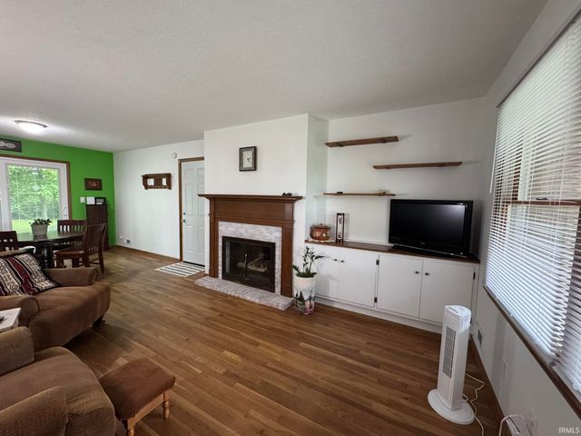 963 Eva Lane, Upland, IN 46989