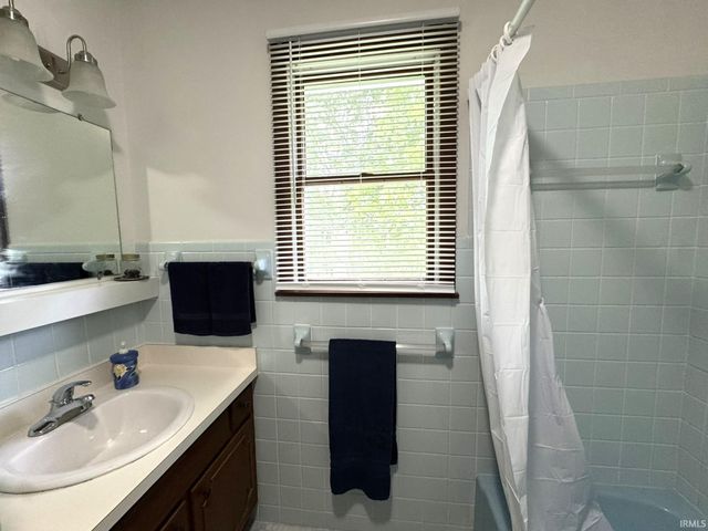 963 Eva Lane, Upland, IN 46989
