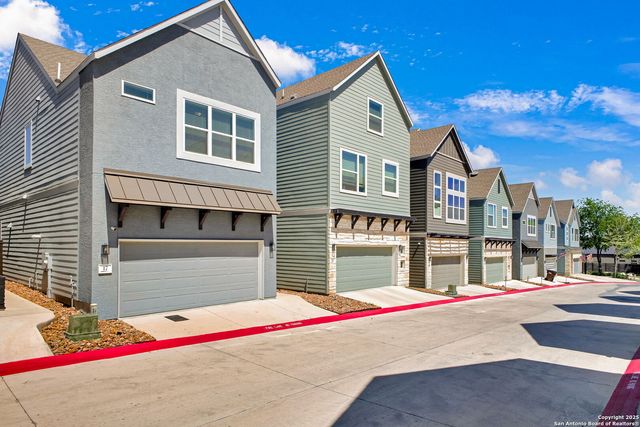 5843 Whitby Rd Unit 17, San Antonio, TX 78240
