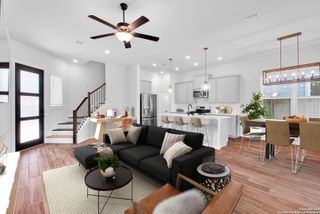 5843 Whitby Rd Unit 17, San Antonio, TX 78240