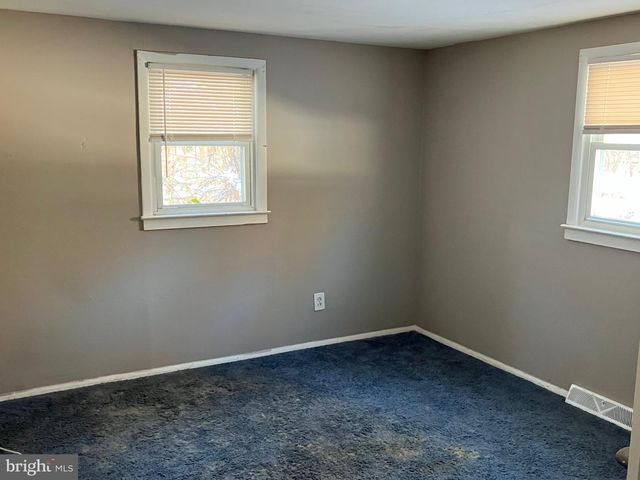 525 LARCH AVE, Browns Mills, NJ 08015