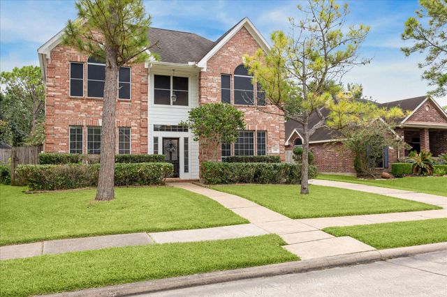 3319 Harbrook Drive, Pearland, TX 77584