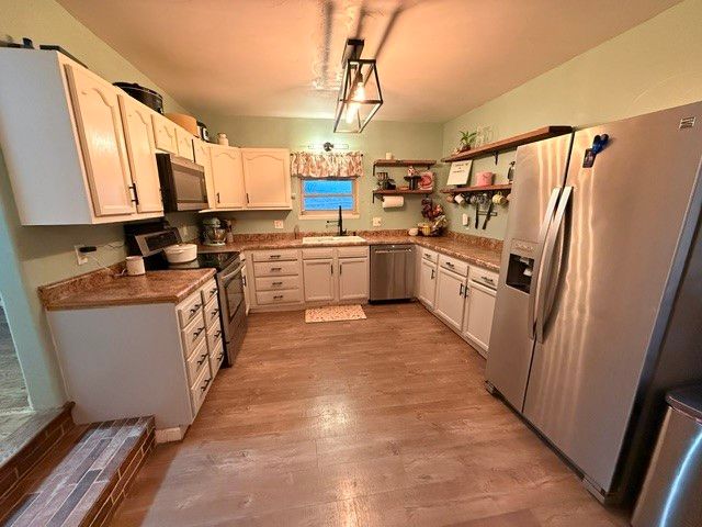 6814 Estes Road, Harrison, AR 72601