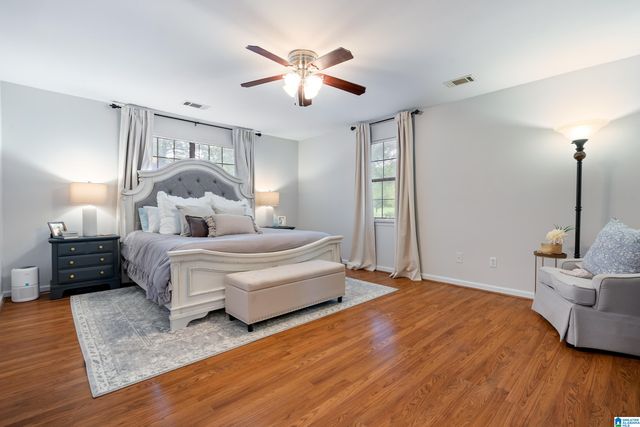 7068 HARPERS DAIRY LOOP, Bessemer, AL 35022