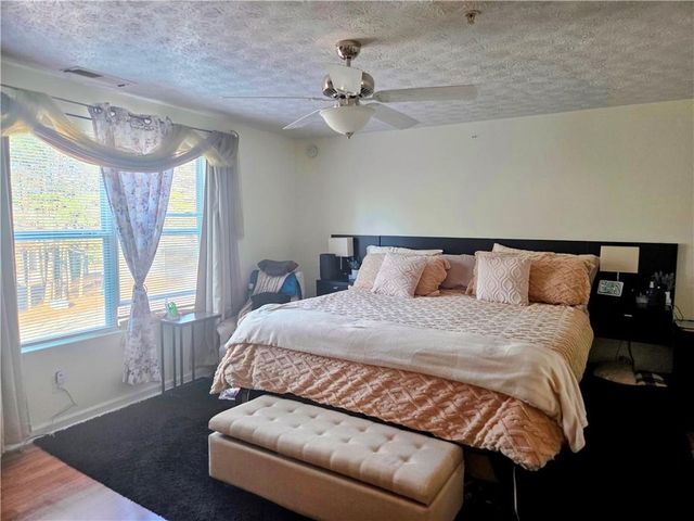 5303 Par Four Way, Lithonia, GA 30038