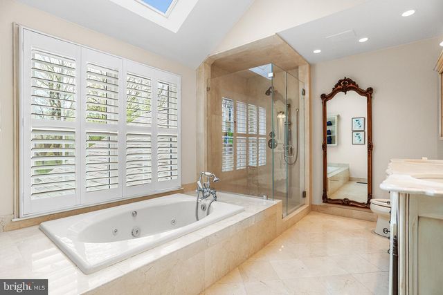 127 CLOVERLY LN, West Chester, PA 19380