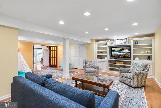 127 CLOVERLY LN, West Chester, PA 19380