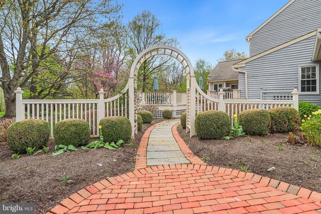127 CLOVERLY LN, West Chester, PA 19380