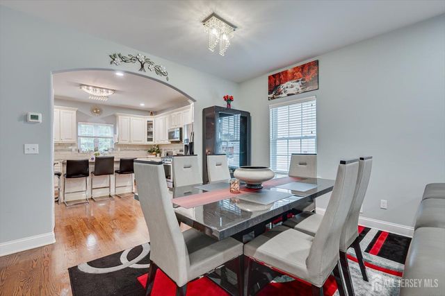 37 Wildwood Avenue, Fords, NJ 08863