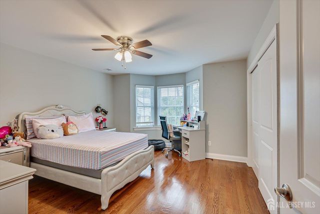 37 Wildwood Avenue, Fords, NJ 08863