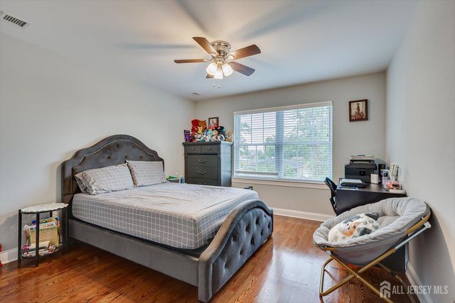 37 Wildwood Avenue, Fords, NJ 08863
