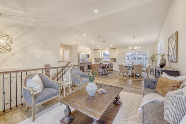 2871 Trinity Drive, Shakopee, MN 55379