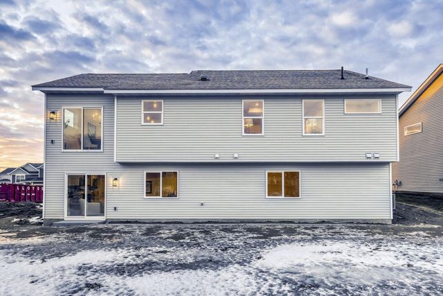 2871 Trinity Drive, Shakopee, MN 55379
