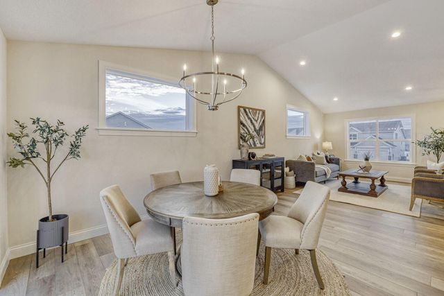 2871 Trinity Drive, Shakopee, MN 55379