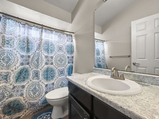 1421 E 5875 S, South Ogden, UT 84405