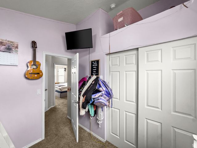 1421 E 5875 S, South Ogden, UT 84405