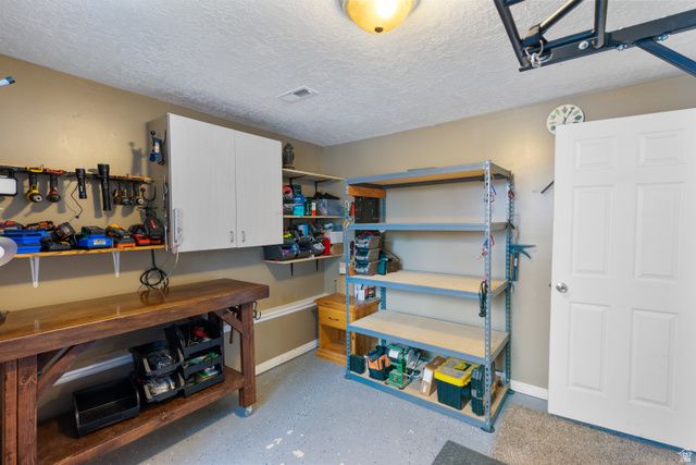 1421 E 5875 S, South Ogden, UT 84405