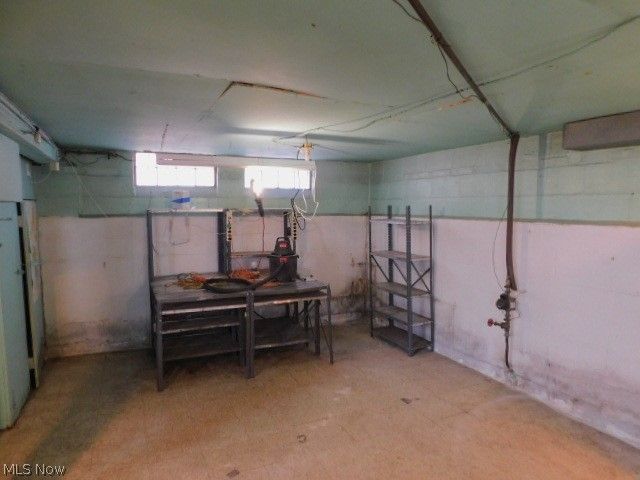 12705 Crossburn Avenue, Cleveland, OH 44135