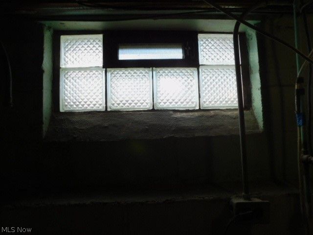 12705 Crossburn Avenue, Cleveland, OH 44135