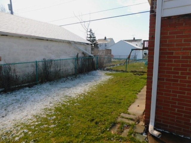 12705 Crossburn Avenue, Cleveland, OH 44135