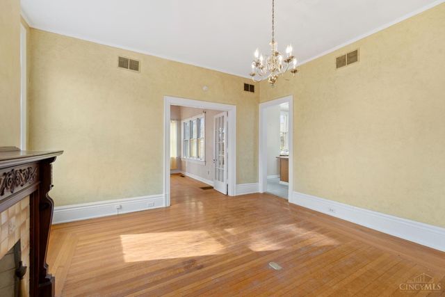 3315 Morrison Avenue, Cincinnati, OH 45220