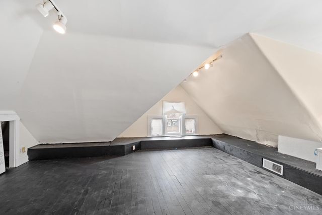 3315 Morrison Avenue, Cincinnati, OH 45220