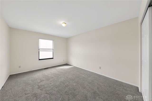 6800 Deer Bluff Drive, Dayton, OH 45424