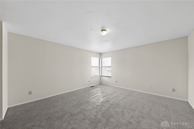 6800 Deer Bluff Drive, Dayton, OH 45424