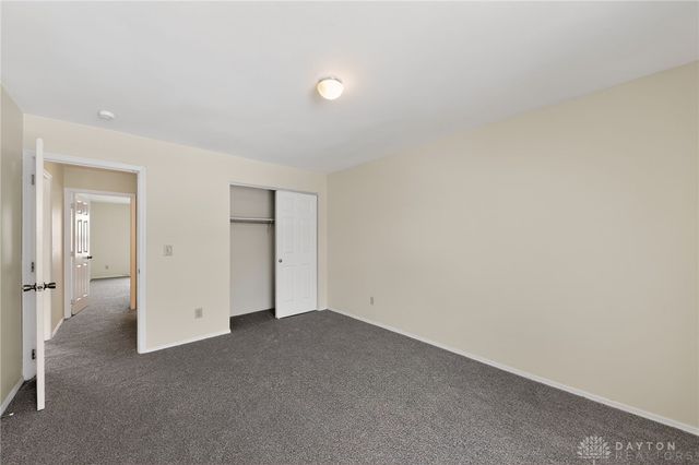 6800 Deer Bluff Drive, Dayton, OH 45424