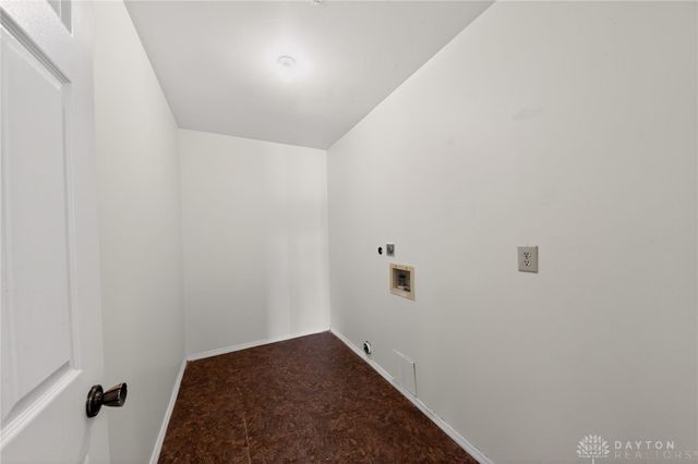 6800 Deer Bluff Drive, Dayton, OH 45424